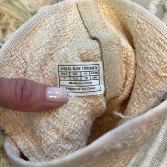 Uggs- Authentic - bought at Nordstrom several years ago during a spring sale. - Picture 9 of 9